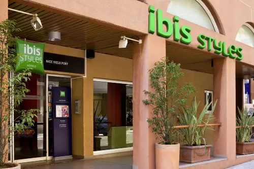 ibis Styles Nice Vieux Port Extérieur Photos
