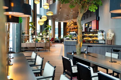 Radisson Blu Hotel at Porsche Design Tower Restauration Photos