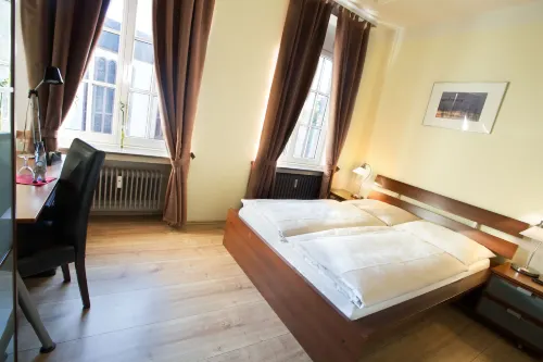 Stadthotel Jülich Huoneet Photos