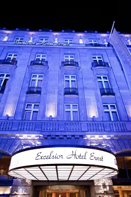 Excelsior Hotel Ernst am Dom Exterior Photos