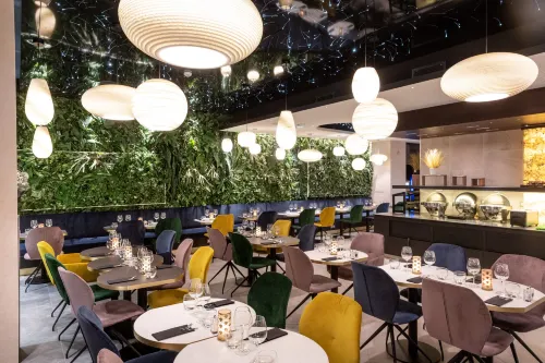 Voco Strasbourg Centre - the Garden Restauration Photos