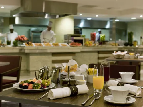 Sofitel London Heathrow Dining Photos