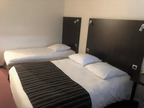 Adonis Lyon Est Hôtel Artys Photos