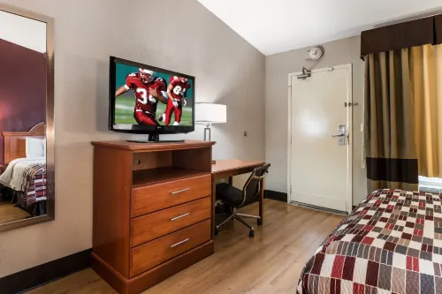 Red Roof Inn Morton Grove Rooms Photos