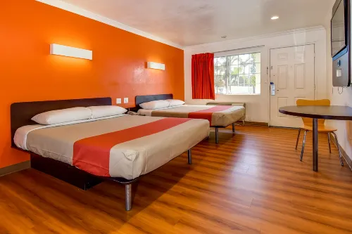 Motel 6 Garden Grove, CA Chambres Photos