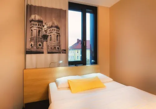 B&B HOTEL München-Moosach Chambres Photos