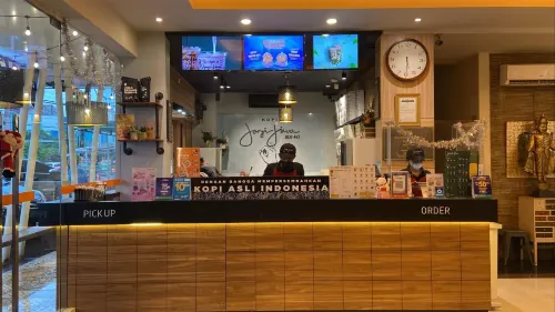 Avira Hotel Makassar Allmänna utrymmen Photos