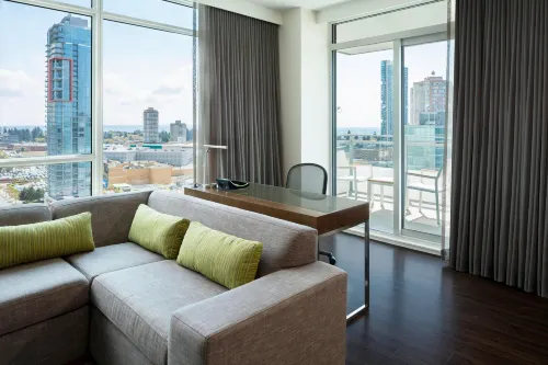 Element Vancouver Metrotown Rooms Photos