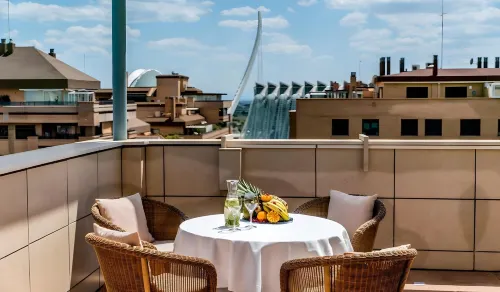 Hotel Valencia Center Restauration Photos