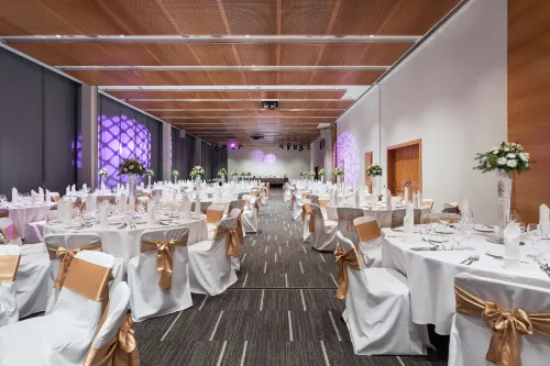Four Points by Sheraton Ljubljana Mons Dining Photos