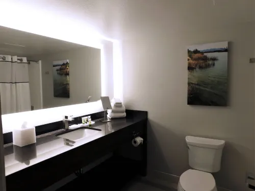 Avi Resort & Casino Rooms Photos