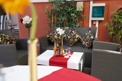 Hotel Villa Oriental & Restaurant Espaces publics Photos