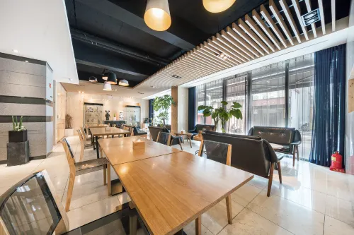 Acube Hotel Dongdaemun Dining Photos
