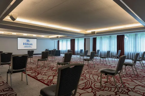 Hilton Geneva Hotel and Conference Centre Business Photos