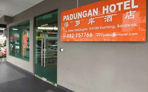 Padungan Hotel À proximité de l'hôtel Photos