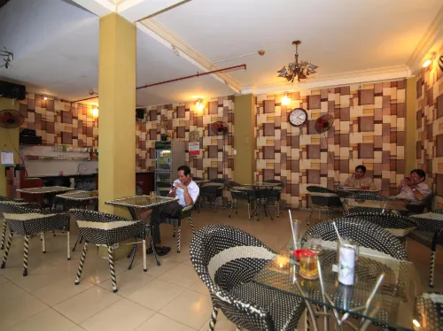 Truong Giang Hotel Restauration Photos