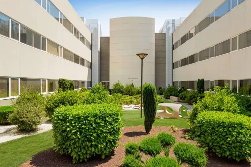 Ramada by Wyndham Madrid Tres Cantos Exterior Photos