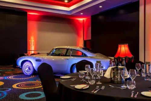 Radisson Hotel and Conf Centre London Heathrow Restauration Photos