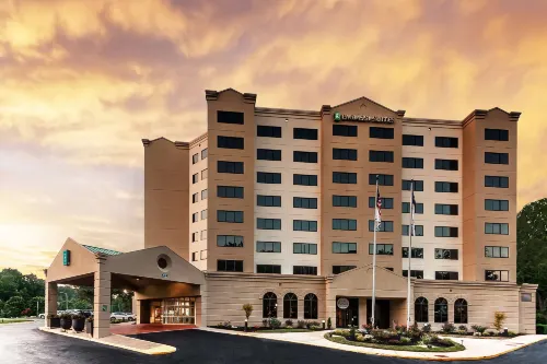 Embassy Suites by Hilton Raleigh Crabtree Da non perdere Photos