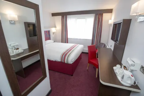 Ramada by Wyndham Milton Keynes Rooms Photos