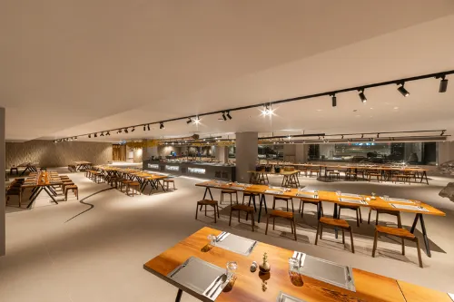 Travelodge Nimman Makanan Photos
