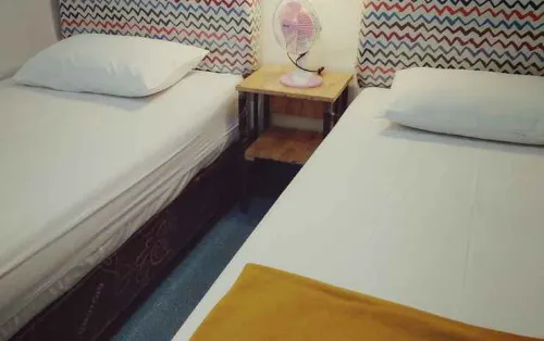 Hotel Hello Guest House Bukittinggi Kamar Photos