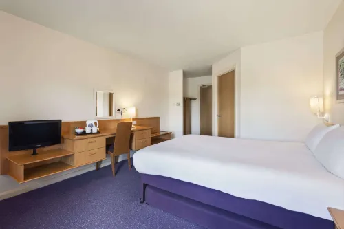 Days Inn by Wyndham Lockerbie Annandale Water Rooms Photos
