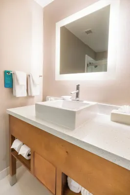 SpringHill Suites Denton Chambres Photos