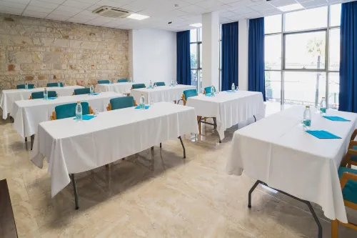 Hotel Amic Gala Бизнес-удобства Photos
