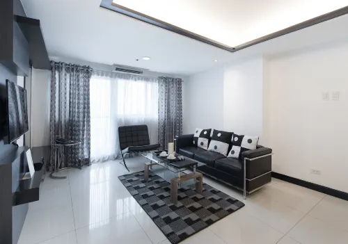 Y2 Residence Hotel Managed by HII Rooms Photos