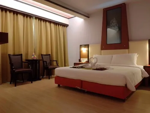 BP Grand Tower Hotel Photos