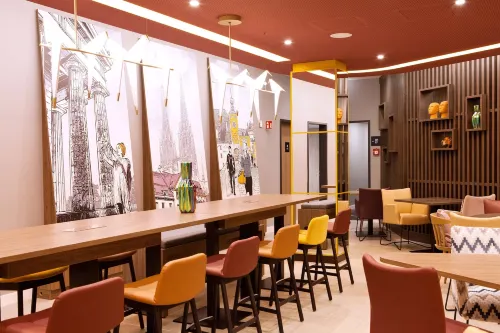 Hampton by Hilton Regensburg Espaces publics Photos