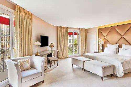 Hotel Barrière Fouquet's Paris Featured Photos