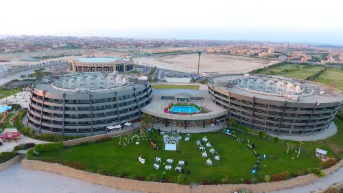Radisson Blu Hotel & Convention Center, Alexandria Außen Photos
