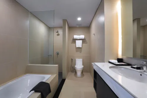 Harper Palembang Kamar Photos