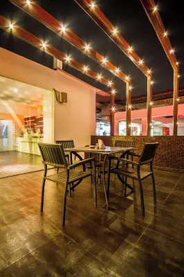 Hotel Grand Godwin - Near New Delhi Railway Station - Free Airport Pick-up Espaces publics Photos