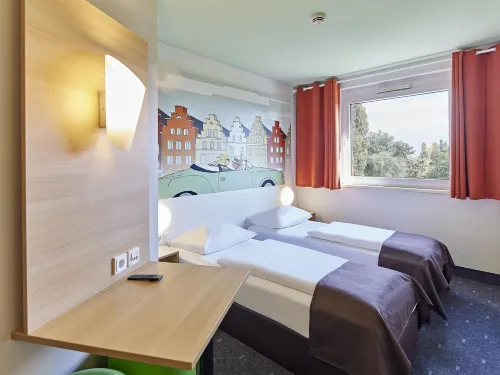 B&B HOTEL Osnabrück Kamar Photos