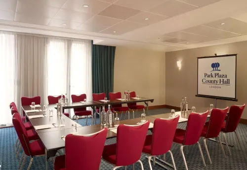 Park Plaza County Hall London Business Photos