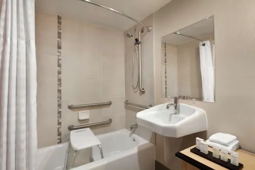 Embassy Suites by Hilton Convention Center Las Vegas Camere Photos