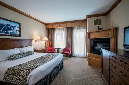 Crowne Plaza Lake Placid Photos