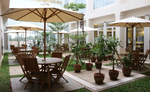 Java Palace Hotel Extérieur Photos