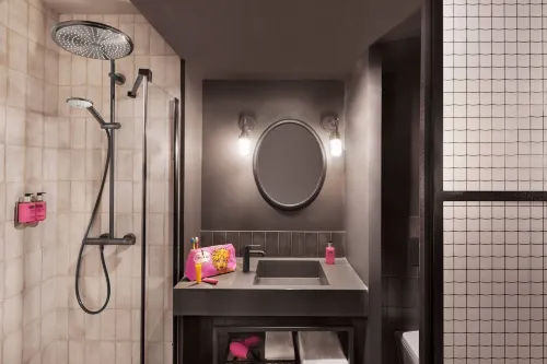 Moxy Lille City Phòng Photos