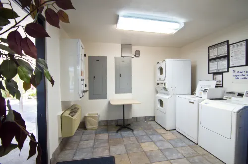 Motel 6 Palm Springs, CA - East - Palm Canyon Aree comuni Photos