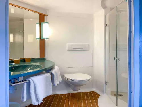 Ibis Hotel Alicante Rooms Photos