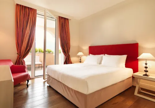 Resort Collina d'Oro Agra Photos