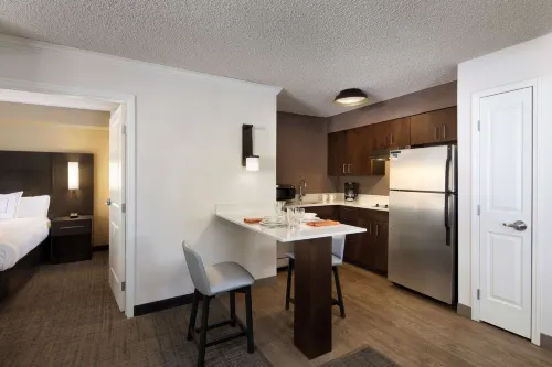 Sonesta ES Suites Fresno Chambres Photos