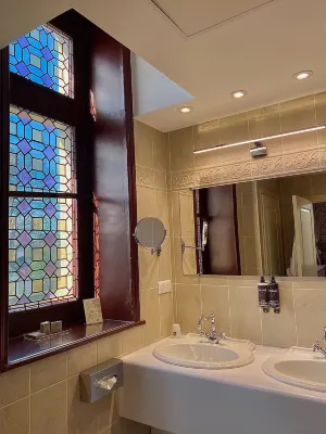 Le Manoir Saint Thomas Rooms Photos