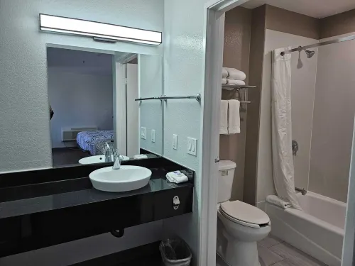 Motel 6 Westminster, CA - North Camere Photos