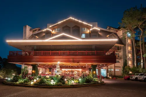The Forest Lodge at Camp John Hay Ulkopuoli Photos