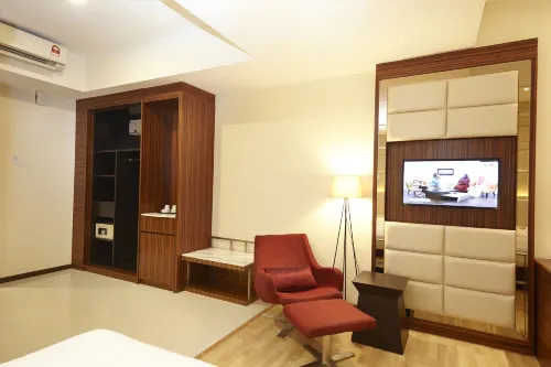 Hotel Six Seasons @ Mid Valley Camere Photos
